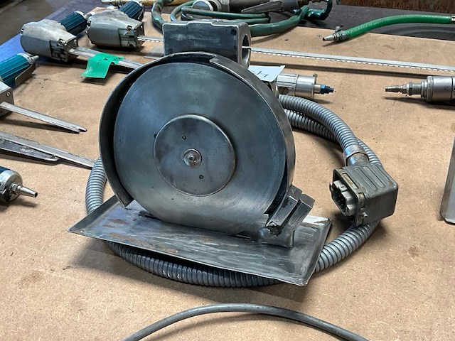 Diverse pneumatische gereedschappen - afbeelding 12 van  12