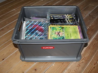 Diverse pokemon kaarten in bank met jumbo formaat kaarten. onderdeel van combinatiekavel kavels p001 t/m p051 combinatiekavel - afbeelding 1 van  2