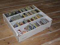 Diverse pokemon kaarten in doos w.o. collectie 25th anniversary celebration. onderdeel van combinatiekavel kavels p001 t/m p051 combinatiekavel - afbeelding 2 van  3