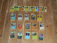 Diverse pokemon kaarten in doos w.o. collecties 25th anniversary celebration, sword & shield. onderdeel van combinatiekavel kavels p001 t/m p051 combinatiekavel - afbeelding 3 van  4