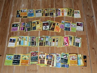 Diverse pokemon kaarten in doos w.o. collecties ancient origins, sword & shield en burning shadows. onderdeel van combinatiekavel kavels p001 t/m p051 combinatiekavel - afbeelding 4 van  6