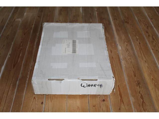 Diverse pokemon kaarten in doos w.o. collecties ex holon phantoms, sword & shield en diamond & pearl. onderdeel van combinatiekavel kavels p001 t/m p051 combinatiekavel - afbeelding 4 van  4