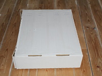 Diverse pokemon kaarten in doos w.o. collecties vivid voltage, shining fates en 25th anniversary celebration. onderdeel van combinatiekavel kavels p001 t/m p051 combinatiekavel - afbeelding 4 van  4