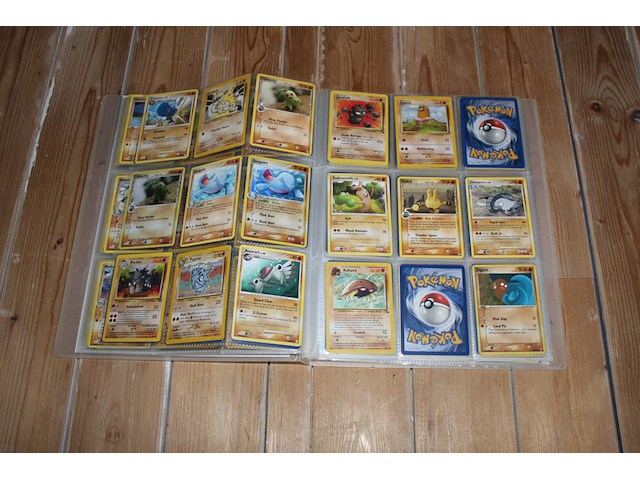 Diverse pokemon kaarten in map w.o. collecties 17-card mini set, ex deoxys en ex team magma vs team aqua. onderdeel van combinatiekavel kavels p001 t/m p051 combinatiekavel - afbeelding 17 van  17