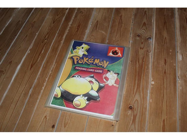 Diverse pokemon kaarten in map w.o. collecties aquapolis, diamond & pearl en team rocket returns. onderdeel van combinatiekavel kavels p001 t/m p051 combinatiekavel - afbeelding 1 van  15