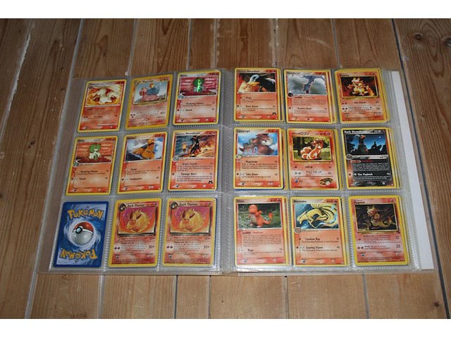 Diverse pokemon kaarten in map w.o. collecties aquapolis, diamond & pearl en team rocket returns. onderdeel van combinatiekavel kavels p001 t/m p051 combinatiekavel - afbeelding 13 van  15