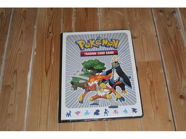 Diverse pokemon kaarten in map w.o. collecties diamond & pearl, ex crystal guardians en neo destiny . onderdeel van combinatiekavel kavels p001 t/m p051 combinatiekavel - afbeelding 1 van  12