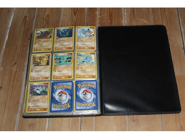 Diverse pokemon kaarten in map w.o. collecties diamond & pearl, ex emerald en ex dragon frontier. onderdeel van combinatiekavel kavels p001 t/m p051 combinatiekavel - afbeelding 4 van  12