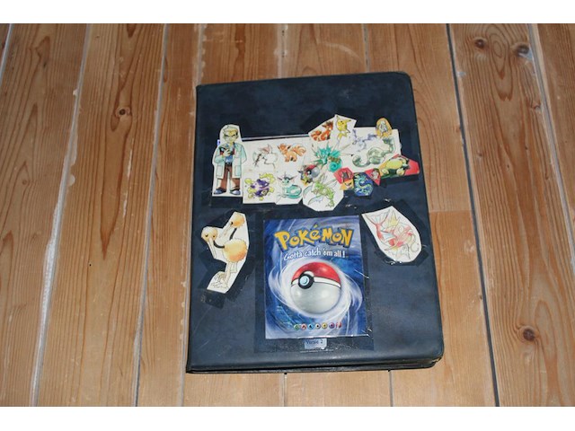 Diverse pokemon kaarten in map w.o. collecties diamond & pearl, ex emerald en ex dragon frontier. onderdeel van combinatiekavel kavels p001 t/m p051 combinatiekavel - afbeelding 1 van  12