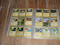 Diverse pokemon kaarten in map w.o. collecties diamond & pearl, jungle en ex dragon. onderdeel van combinatiekavel kavels p001 t/m p051 combinatiekavel - afbeelding 13 van  14