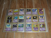 Diverse pokemon kaarten in map w.o. collecties ex legend maker, diamond & pearl en deoxys. onderdeel van combinatiekavel kavels p001 t/m p051 combinatiekavel - afbeelding 3 van  18