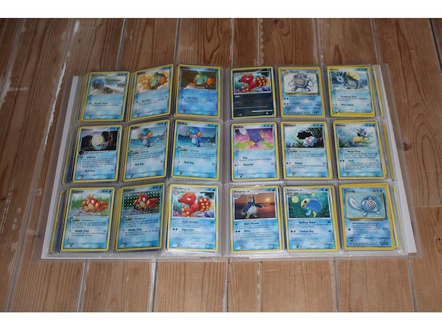Diverse pokemon kaarten in map w.o. collecties ex team magma vs team aqua, ex dragon frontiers en jungle. onderdeel van combinatiekavel kavels p001 t/m p051 combinatiekavel - afbeelding 6 van  23