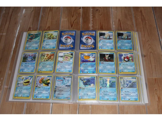 Diverse pokemon kaarten in map w.o. collecties ex team magma vs team aqua, ex dragon frontiers en jungle. onderdeel van combinatiekavel kavels p001 t/m p051 combinatiekavel - afbeelding 20 van  23