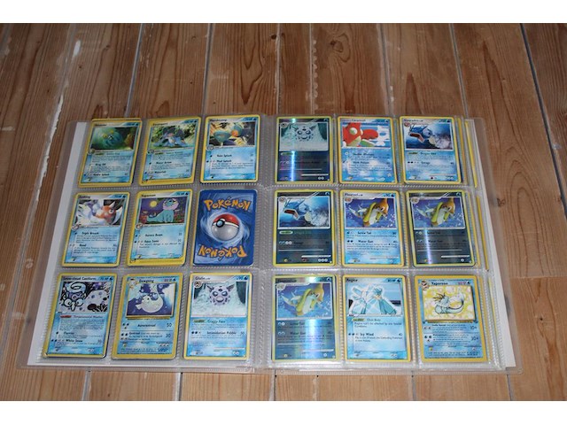 Diverse pokemon kaarten in map w.o. collecties ex team magma vs team aqua, ex dragon frontiers en jungle. onderdeel van combinatiekavel kavels p001 t/m p051 combinatiekavel - afbeelding 21 van  23