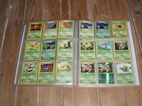 Diverse pokemon kaarten in map w.o. collecties holon phantoms, dragon frontiers en ex delta species. onderdeel van combinatiekavel kavels p001 t/m p051 combinatiekavel - afbeelding 13 van  23