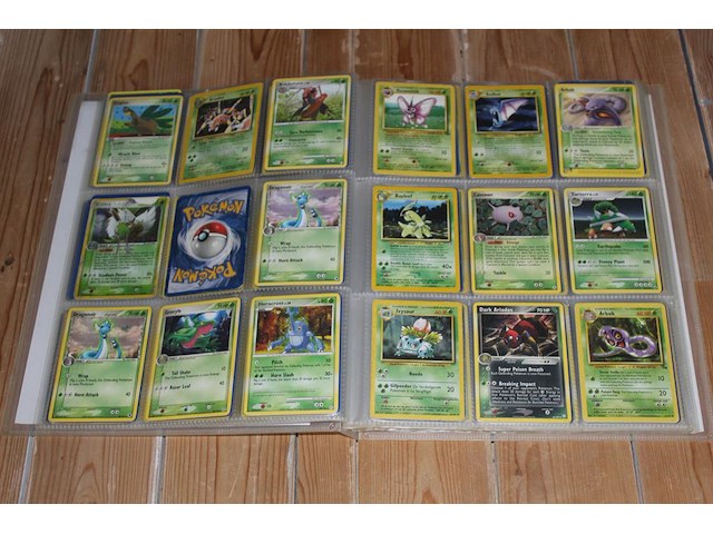 Diverse pokemon kaarten in map w.o. collecties holon phantoms, dragon frontiers en ex delta species. onderdeel van combinatiekavel kavels p001 t/m p051 combinatiekavel - afbeelding 20 van  23