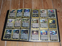 Diverse pokemon kaarten in map w.o. collecties legend maker, ex dragon frontiers en crystal guardians. onderdeel van combinatiekavel kavels p001 t/m p051 combinatiekavel - afbeelding 4 van  7