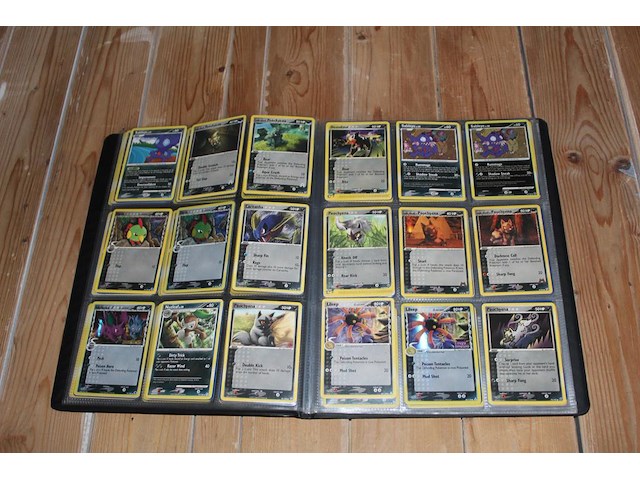 Diverse pokemon kaarten in map w.o. collecties legend maker, ex dragon frontiers en crystal guardians. onderdeel van combinatiekavel kavels p001 t/m p051 combinatiekavel - afbeelding 5 van  7