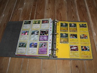 Diverse pokemon kaarten in map w.o. collecties shining fates, burning shadows en rebel clash. onderdeel van combinatiekavel kavels p001 t/m p051 combinatiekavel - afbeelding 3 van  14