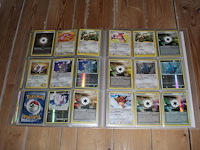 Diverse pokemon kaarten in map w.o. collecties unsceen forces, crystal guardians en diamond & pearl. onderdeel van combinatiekavel kavels p001 t/m p051 combinatiekavel - afbeelding 11 van  24