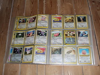 Diverse pokemon kaarten in map w.o. collecties unsceen forces, crystal guardians en diamond & pearl. onderdeel van combinatiekavel kavels p001 t/m p051 combinatiekavel - afbeelding 24 van  24