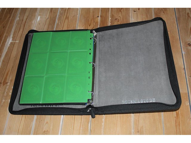 Diverse pokemon kaarten in map w.o. collecties xy evolutions, pokemon go en jungle. onderdeel van combinatiekavel kavels p001 t/m p051 combinatiekavel - afbeelding 5 van  13