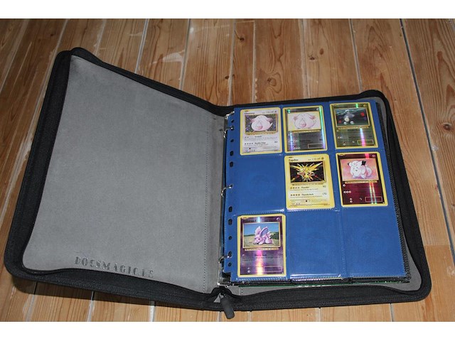 Diverse pokemon kaarten in map w.o. collecties xy evolutions, pokemon go en jungle. onderdeel van combinatiekavel kavels p001 t/m p051 combinatiekavel - afbeelding 7 van  13