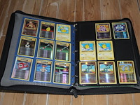 Diverse pokemon kaarten in map w.o. collecties xy evolutions, pokemon go en jungle. onderdeel van combinatiekavel kavels p001 t/m p051 combinatiekavel - afbeelding 8 van  13