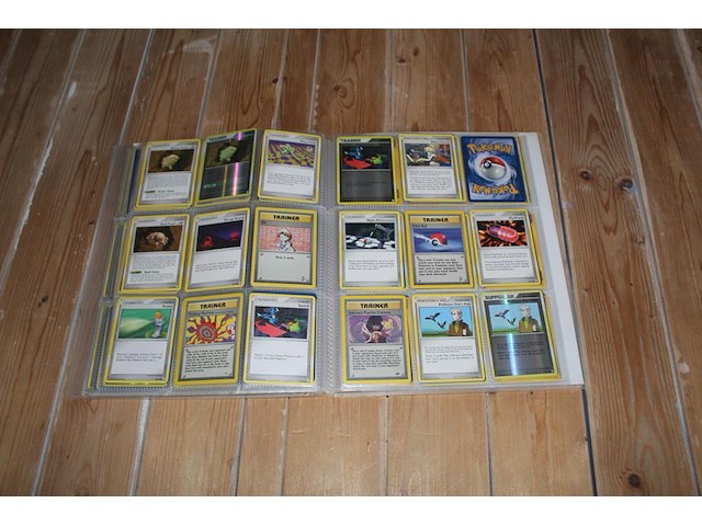 Diverse pokemon trainer kaarten in map w.o. collecties diamond & pearl en ex emerald. onderdeel van combinatiekavel kavels p001 t/m p051 combinatiekavel - afbeelding 10 van  21