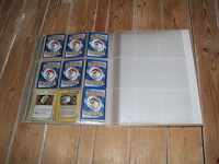 Diverse pokemon trainer kaarten in map w.o. collecties diamond & pearl en ex emerald. onderdeel van combinatiekavel kavels p001 t/m p051 combinatiekavel - afbeelding 14 van  21