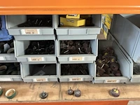 Diverse polijst en slijp materialen - afbeelding 12 van  13
