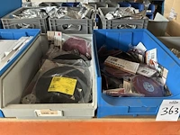 Diverse polijst en slijp materialen - afbeelding 3 van  21