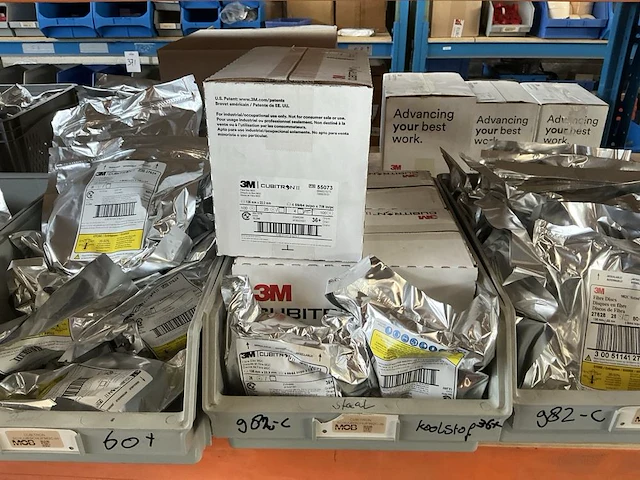 Diverse polijst en slijp materialen - afbeelding 5 van  21