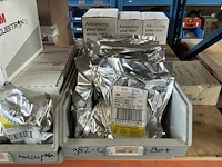 Diverse polijst en slijp materialen - afbeelding 6 van  21
