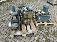 Diverse pompen (3x) - afbeelding 1 van  16