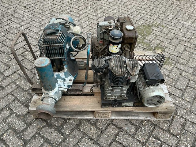 Diverse pompen (3x) - afbeelding 3 van  16