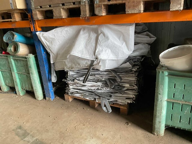 Diverse pompen en machine onderdelen - afbeelding 2 van  26