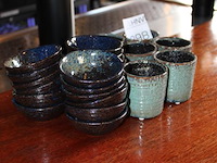 Diverse potjes en bakjes in twee uitvoeringen. 23 stuks. - afbeelding 2 van  2