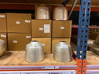 Diverse potten, vazen en lantaarns - afbeelding 6 van  14