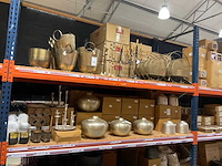 Diverse potten, vazen en lantaarns - afbeelding 1 van  14