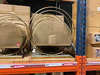 Diverse potten, vazen en lantaarns - afbeelding 13 van  14