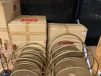 Diverse potten, vazen en lantaarns - afbeelding 14 van  14