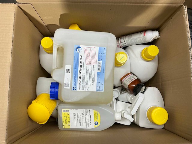 Diverse praktijkvloeistoffen en verbruiksmaterialen - afbeelding 7 van  7