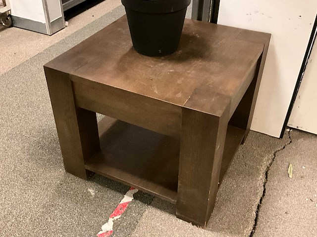 Diverse presentatie meubels - afbeelding 5 van  5