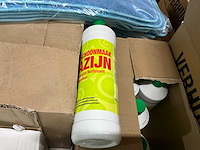 Diverse professionele schoonmaakmiddelen - afbeelding 5 van  7