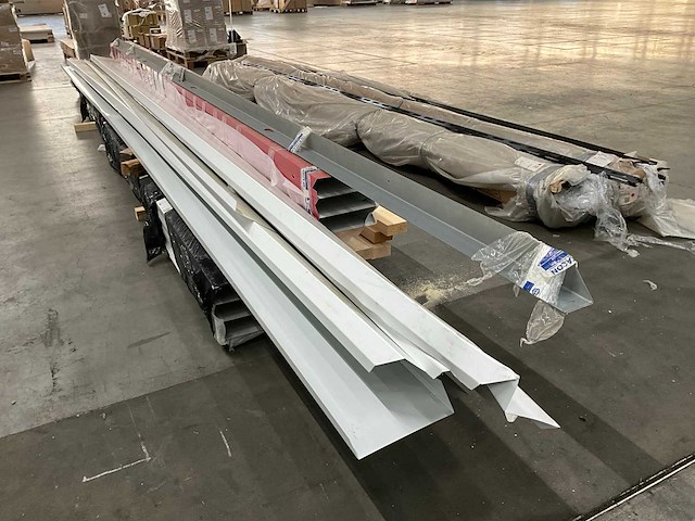 Diverse profielen - afbeelding 4 van  4