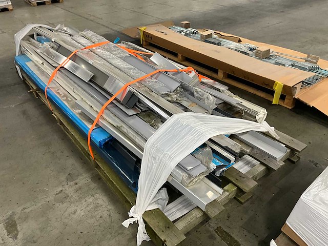 Diverse profielen - afbeelding 3 van  6