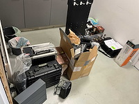 Diverse promotiematerialen en toebehoren - afbeelding 1 van  5