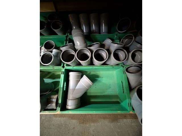 Diverse pvc buismateriaal - afbeelding 34 van  38