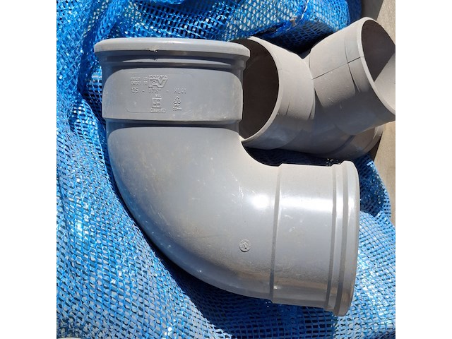 Diverse pvc hulpstukken - afbeelding 3 van  8